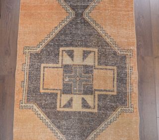 Vintage Runner Rug - Thumbnail