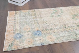 Vintage Runner Rug - Thumbnail