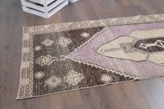 Vintage Runner Rug - Thumbnail