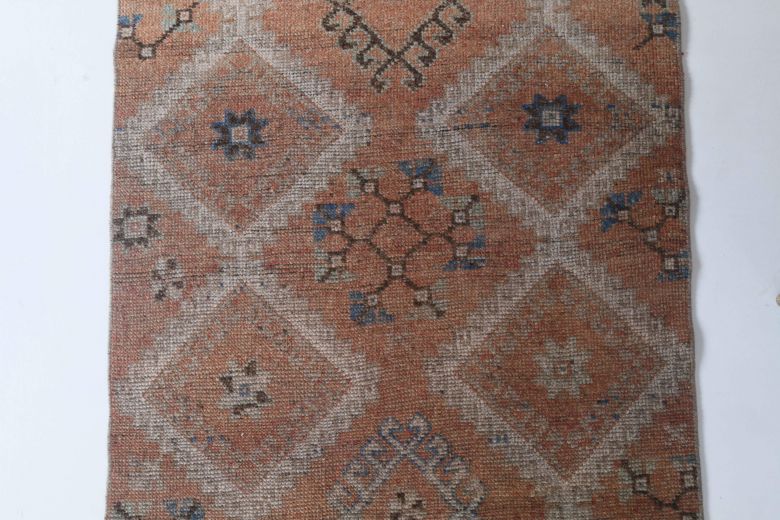 Heirloom Brown Semi-Antique Runner Rug