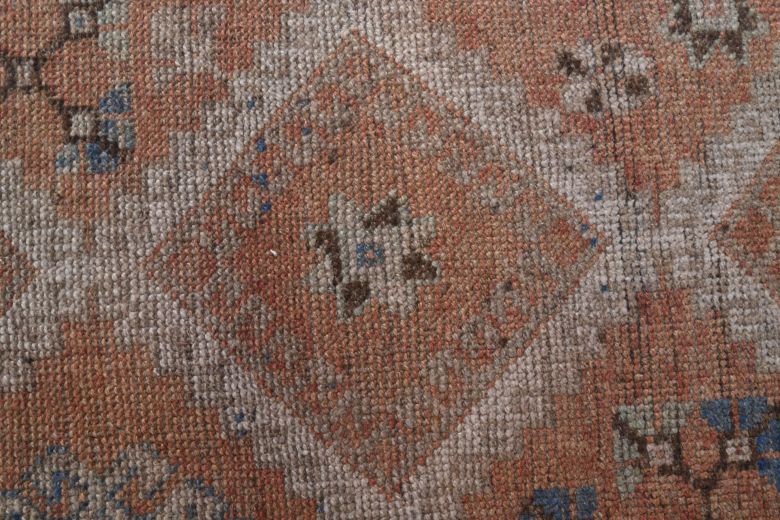 Heirloom Brown Semi-Antique Runner Rug