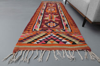 Tasseled Vintage Runner Rug - Thumbnail