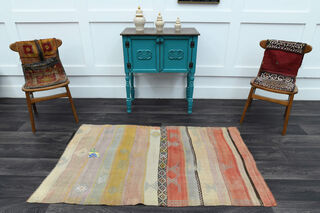 Vintage Kilim Small Rug - Thumbnail