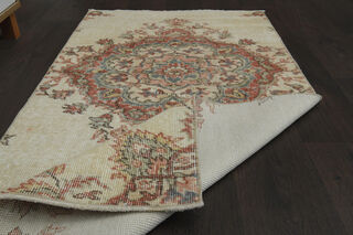 Vintage Oriental Rug - Thumbnail