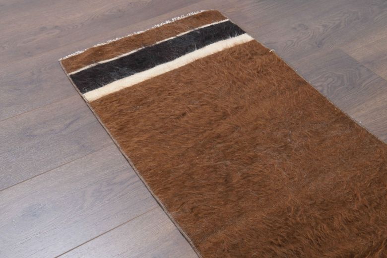 Vintage Brown Runner