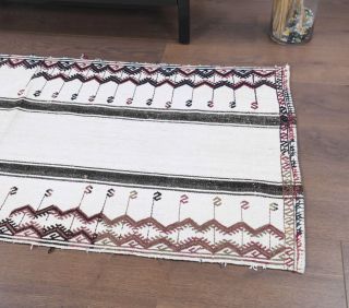 Vintage Small Rug - Thumbnail