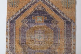 Vintage Small Rug - Thumbnail