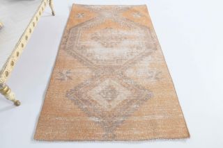 Vintage Small Rug - Thumbnail