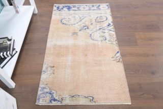 Vintage Small Rug - Thumbnail