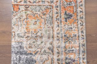 Vintage Oriental Rug - Thumbnail