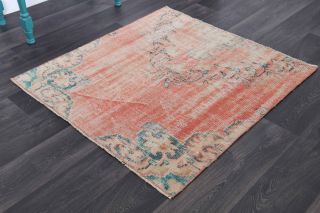 Vintage Square Small Rug - Thumbnail