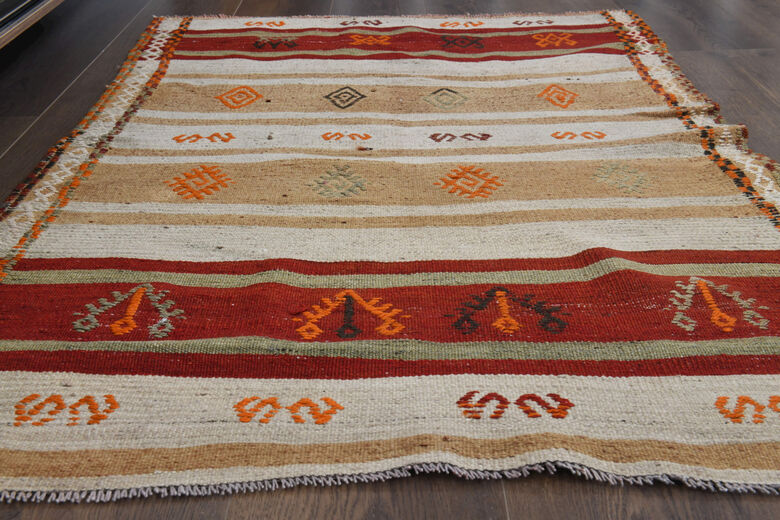 3'x4' Vintage Handmade Kilim Rug