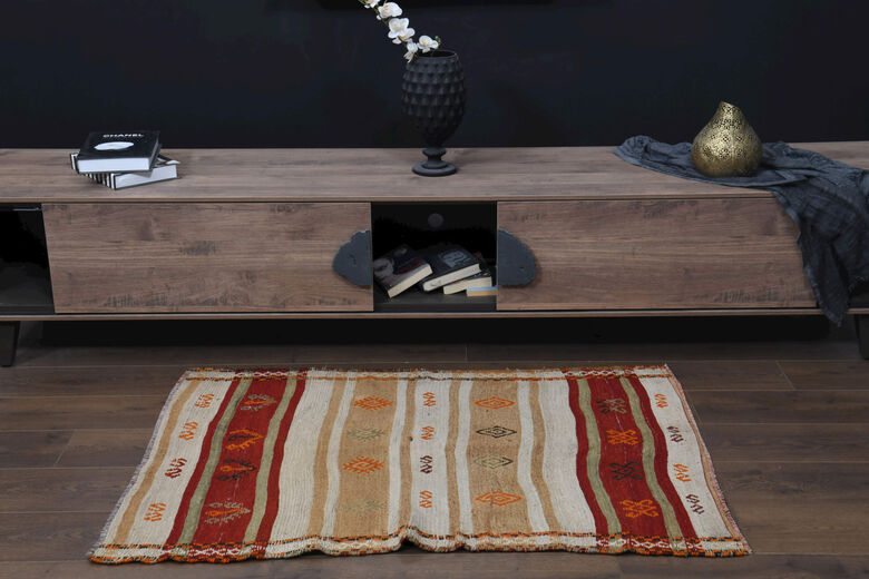 3'x4' Vintage Handmade Kilim Rug