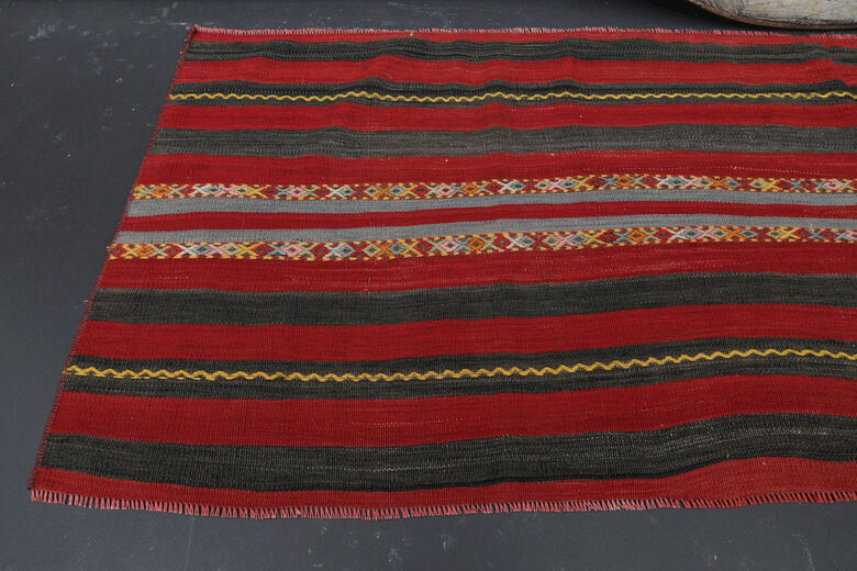 Vintage Striped Flatweave Runner