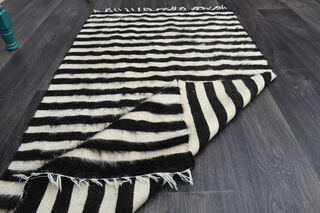 Black White - Vintage Small Rug - Thumbnail