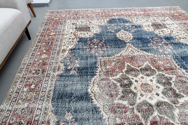 Navyl Blue Vintage Rug