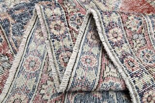 Red Oversized Vintage Rug - Thumbnail