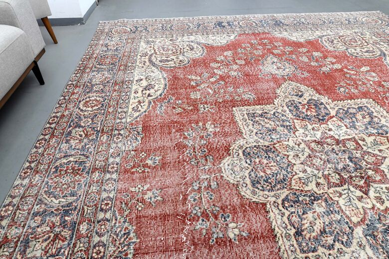 Red Oversized Vintage Rug