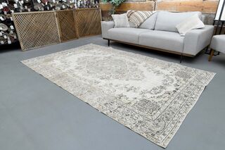 Handmade Wool Area Rug - Thumbnail