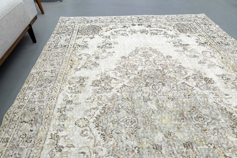 Handmade Wool Area Rug