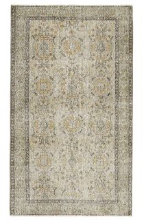 Vintage Floral Area Rug - Thumbnail