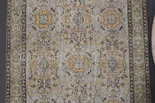 Vintage Floral Area Rug - Thumbnail