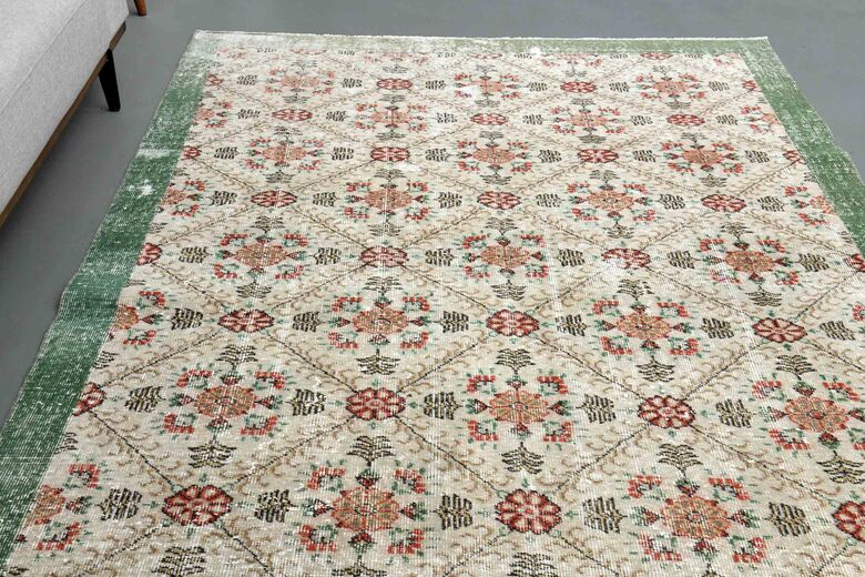 Bohemian Turkish Hereke Rug
