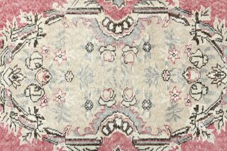 Shabby Chic Decor - Pink Oushak Vintage Rug - Thumbnail