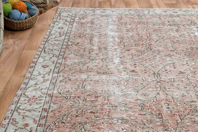 Hereke Floral Vintage Turkish Rug