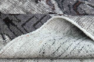 Original Vintage Turkish Anatolian Rug - Thumbnail