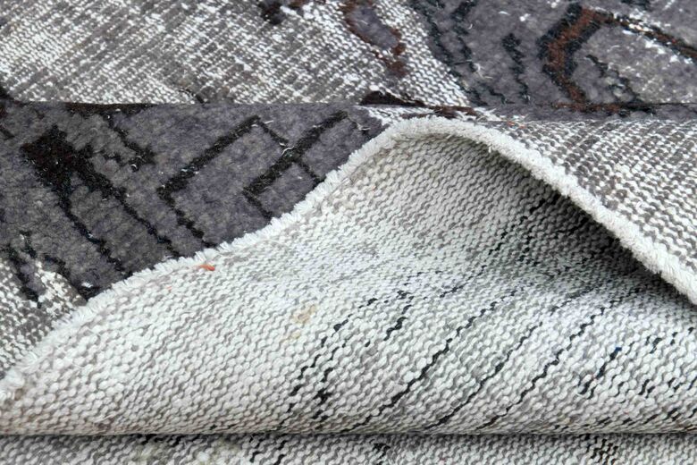 Original Vintage Turkish Anatolian Rug