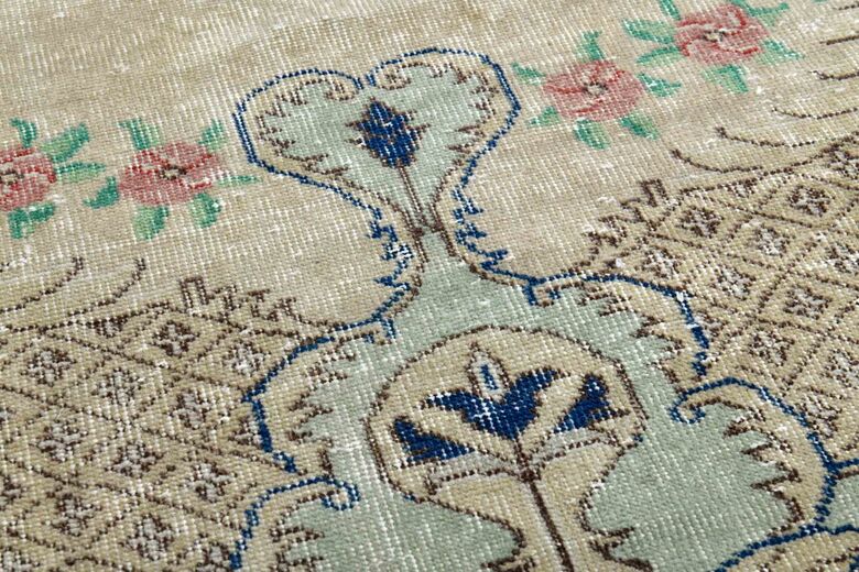 Original Vintage Wool Anatolian Rug