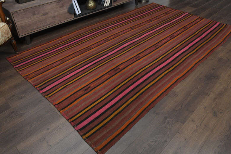 Farmhouse Decor Vintage Turkish Kilim Rug