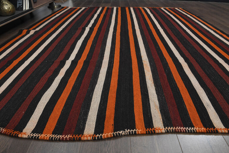 Multicolor Vintage Kilim Rug