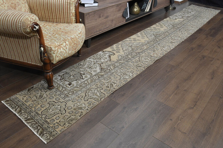 Traditional Wool Oushak Runner