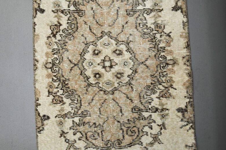 Woven Oushak Short Runner