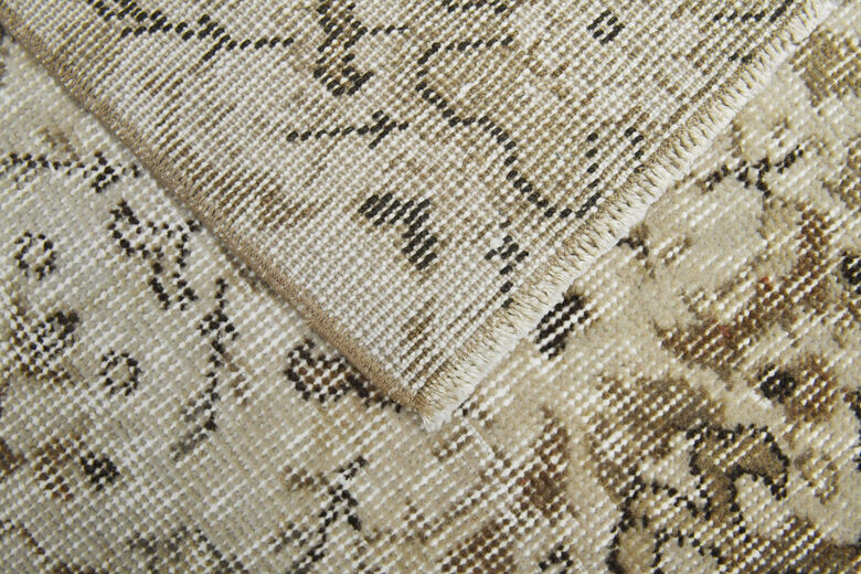 Floral Pattern Eclectic Anatolian Short Runner
