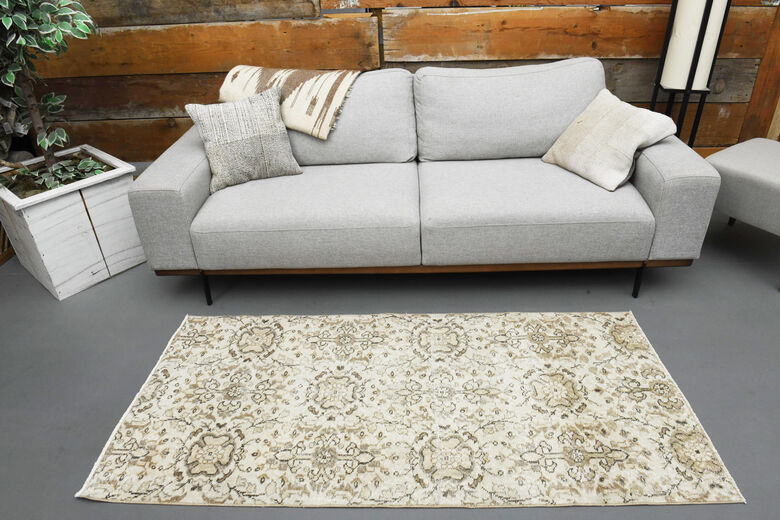 Floral Pattern Eclectic Anatolian Short Runner
