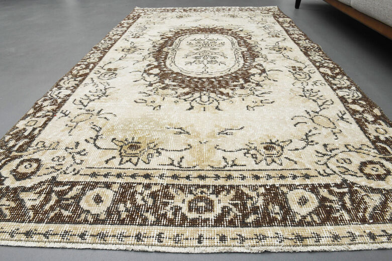 Beige Handmade Oushak Area Rug