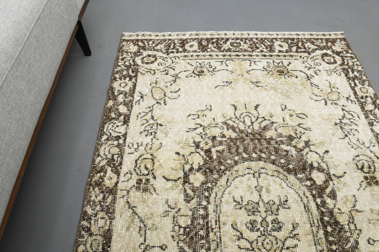 Beige Handmade Oushak Area Rug