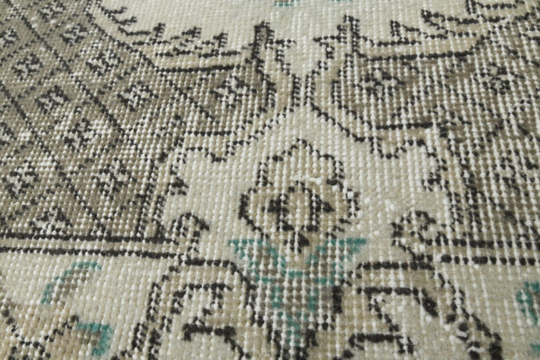 Persian Style Vintage Oushak Area Rug