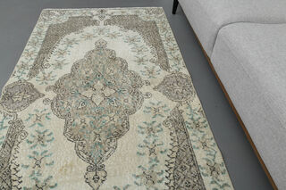 Persian Style Vintage Oushak Area Rug - Thumbnail