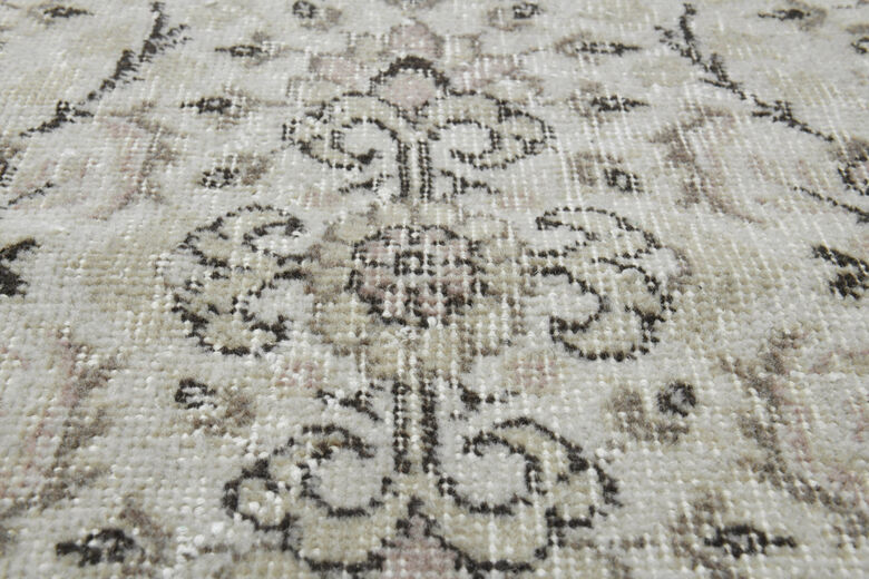 Floral Turkish Wool Hereke Area Rug