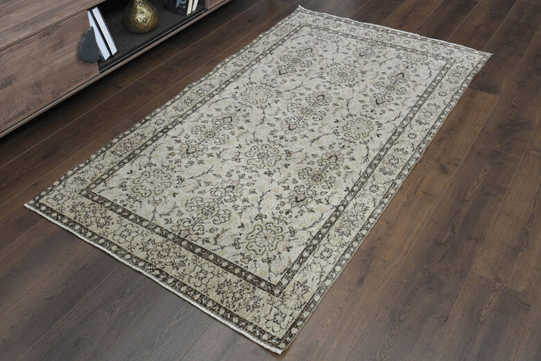 Floral Turkish Wool Hereke Area Rug