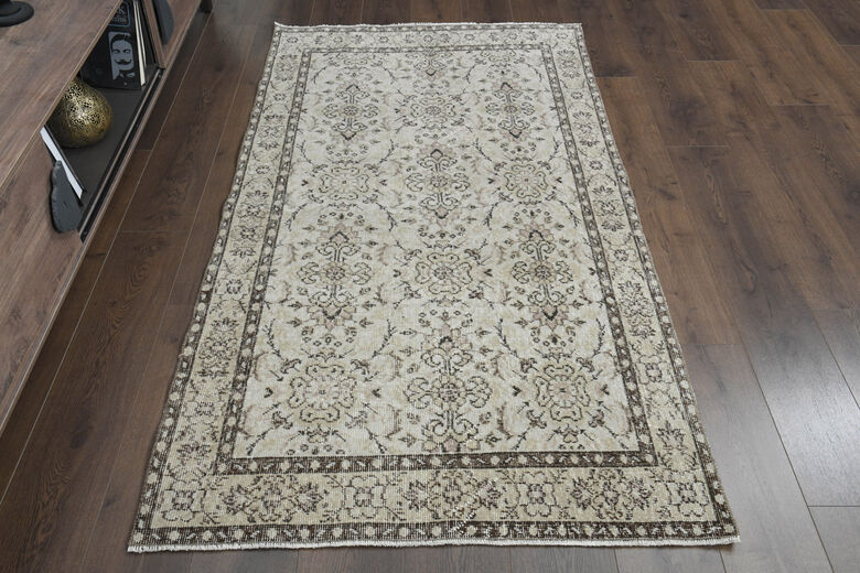 Floral Turkish Wool Hereke Area Rug