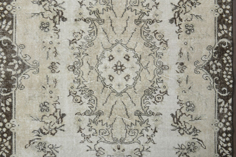 Handmade Soft Wool Oushak Area Rug