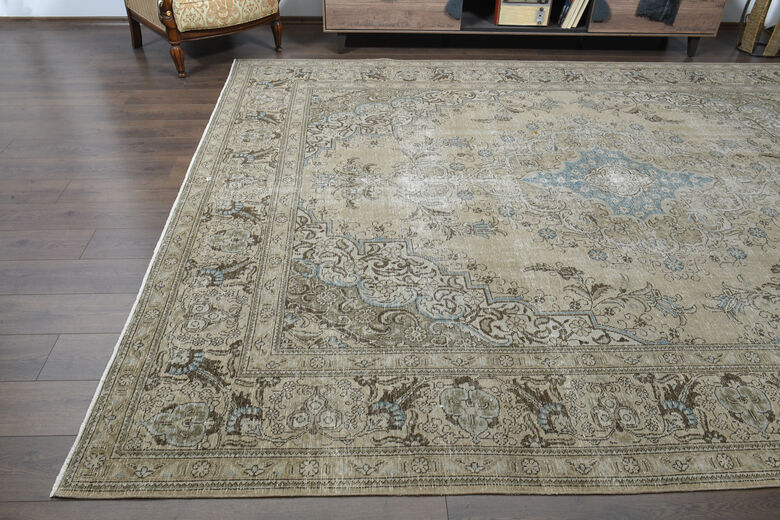 Persian Handwoven Area Rug