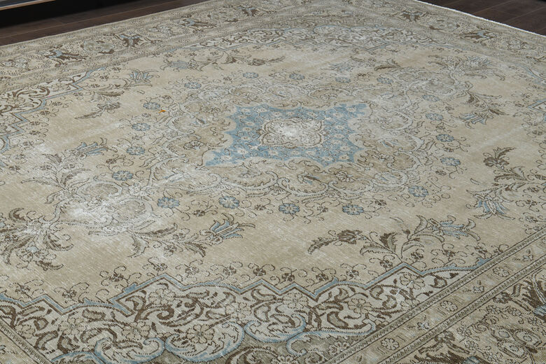 Persian Handwoven Area Rug