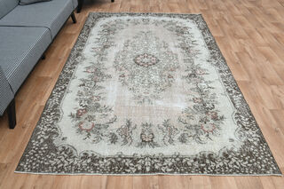 Vintage Turkish Oriental Rug - Thumbnail