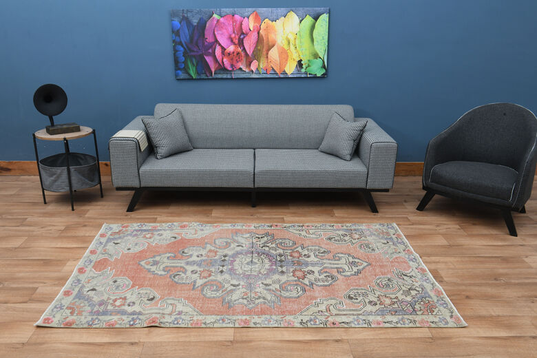 Oriental Vintage Rug